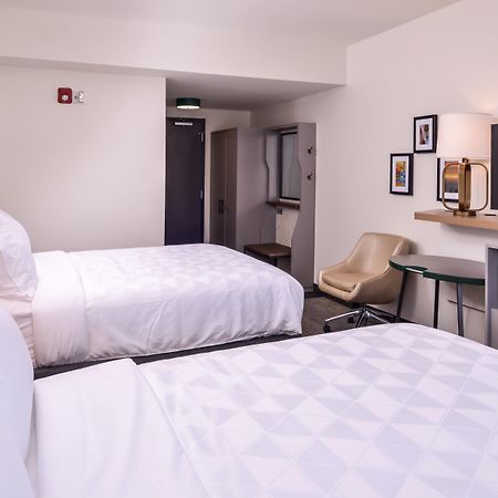 Holiday Inn Detroit Northwest - Livonia By Ihg Ngoại thất bức ảnh