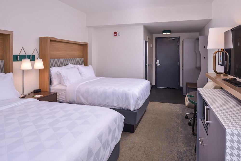 Holiday Inn Detroit Northwest - Livonia By Ihg Ngoại thất bức ảnh
