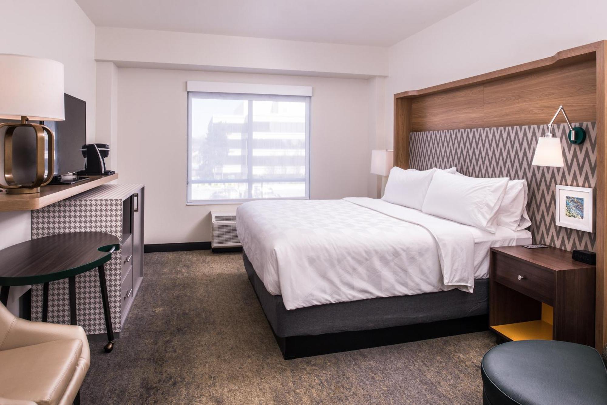Holiday Inn Detroit Northwest - Livonia By Ihg Ngoại thất bức ảnh