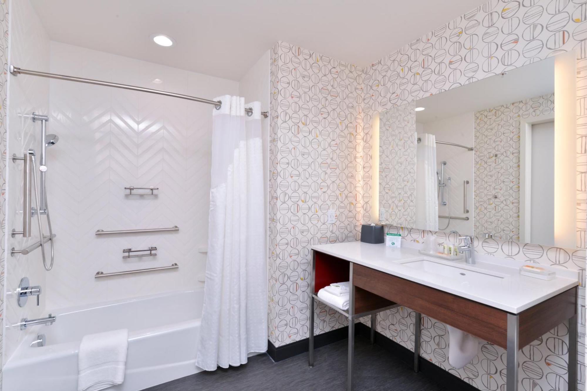 Holiday Inn Detroit Northwest - Livonia By Ihg Ngoại thất bức ảnh