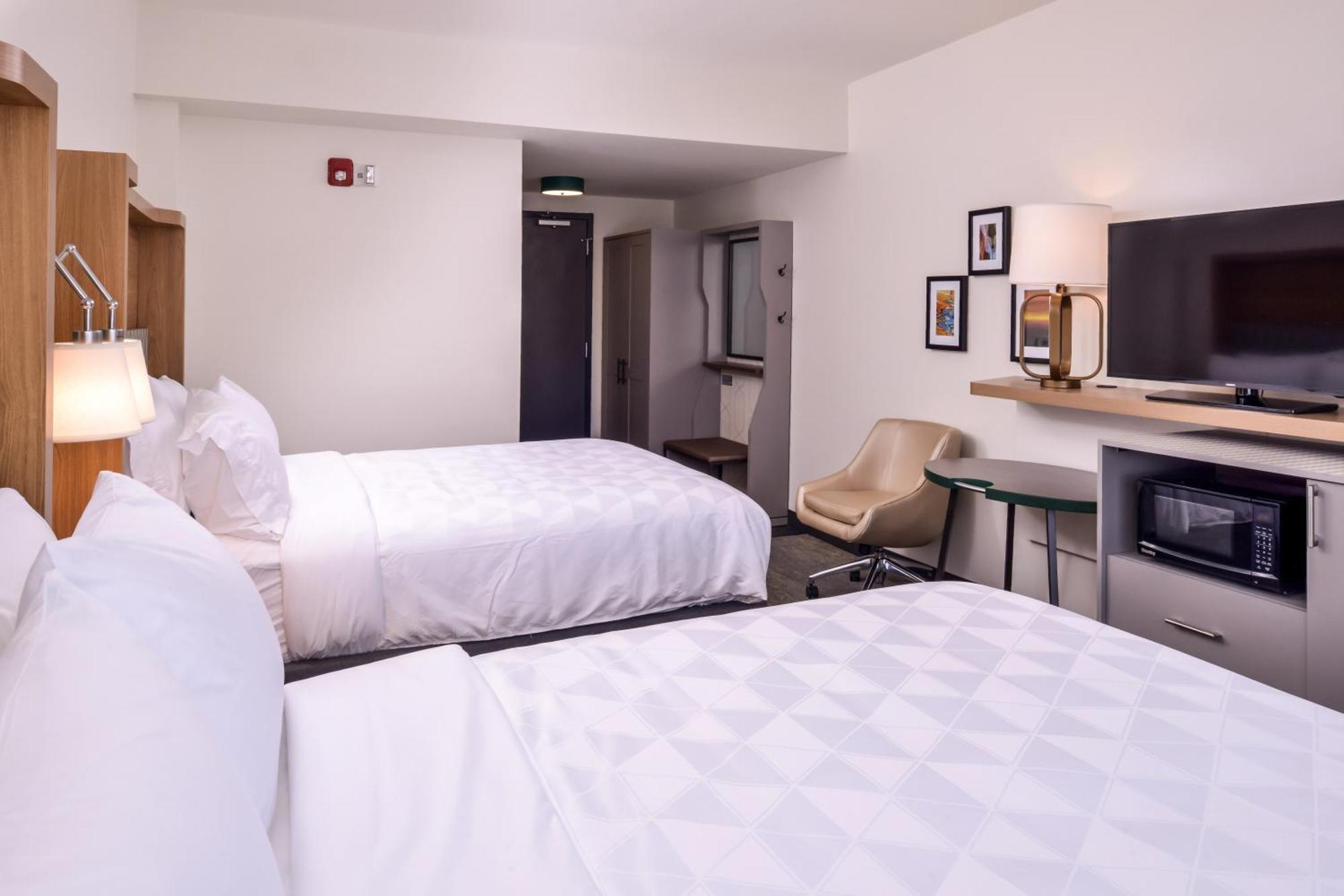Holiday Inn Detroit Northwest - Livonia By Ihg Ngoại thất bức ảnh